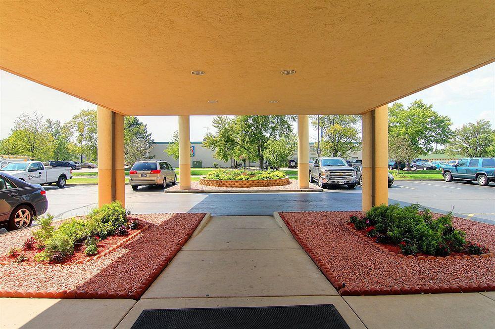 Inn & Suites Merrillville Kültér fotó